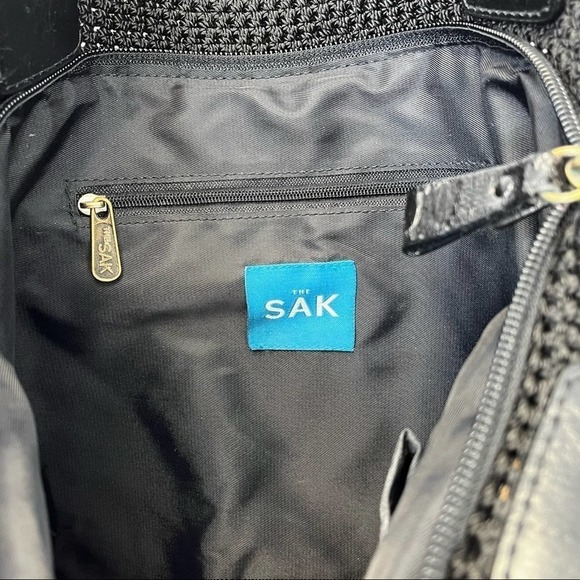 THE SAK BLACK MACRAMÉ SHOULDER BAG EXCELLENT CONDITION - Picture 7 of 11